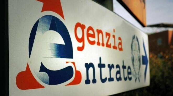 Obbligo di collegamento tra strumento di pagamento elettronico e strumento di certificazione e memorizzazione dei dati dei corrispettivi